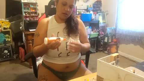 the Mini mami online show from 02.10.25