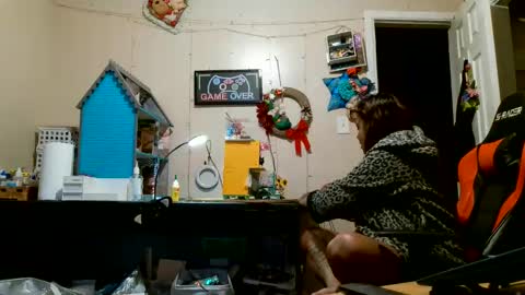 the Mini mami online show from 09.28.25