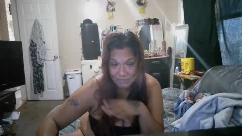 the Mini mami online show from 10.08.25