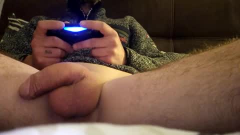 Snapshot of bigreallover chatting on 09.10.25 ...... online show from 09.10.25