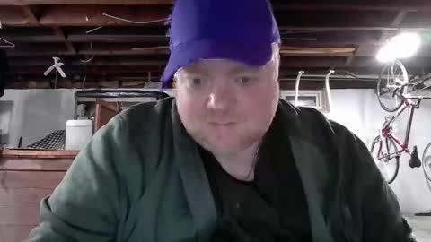Snapshot of bigred_nyc chatting on 04.29.26 Big Red online show from 04.29.26