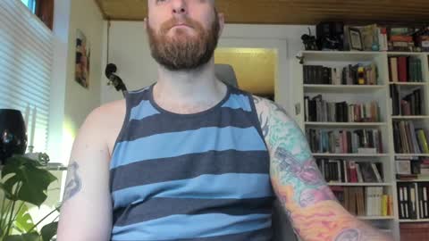 Snapshot of bigredbeardo chatting on 01.02.25 Beardo online show from 01.02.25