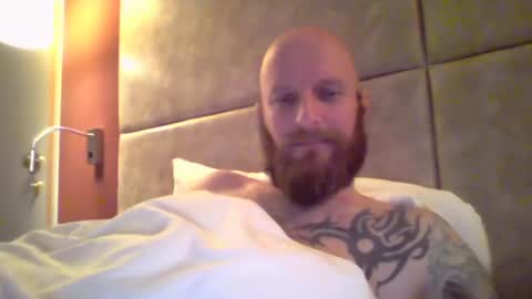 Snapshot of bigredbeardo chatting on 01.22.25 Beardo online show from 01.22.25