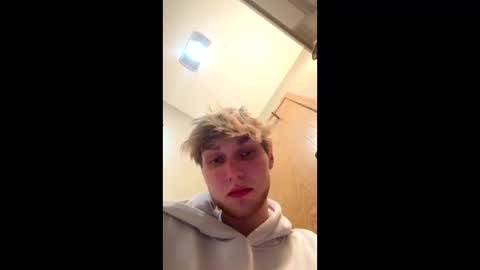 Snapshot of bigskinnyboyshh chatting on 01.09.25 bigskinnyboyshh online show from 01.09.25