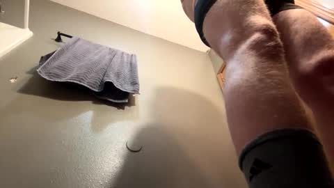 Snapshot of bigskinnyboyshh chatting on 01.07.26 bigskinnyboyshh online show from 01.07.26