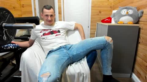 Snapshot of bigsshark chatting on 01.10.25 bigsshark online show from 01.10.25