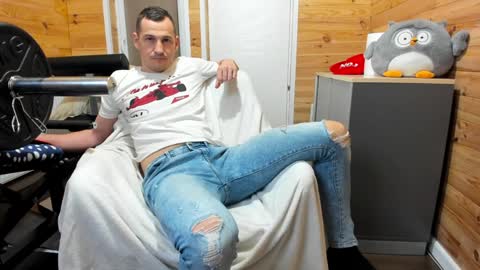 Snapshot of bigsshark chatting on 01.11.25 bigsshark online show from 01.11.25