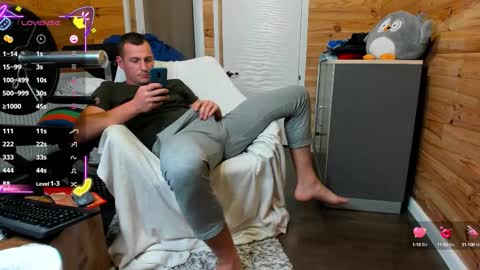 Snapshot of bigsshark chatting on 09.09.25 bigsshark online show from 09.09.25