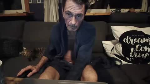 Snapshot of bigswe1 chatting on 12.03.24 bigswe1 online show from 12.03.24