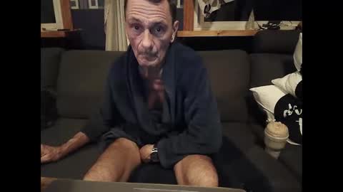 Snapshot of bigswe1 chatting on 12.04.24 bigswe1 online show from 12.04.24