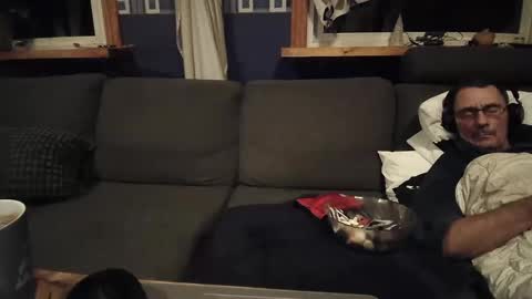 Snapshot of bigswe1 chatting on 12.08.24 bigswe1 online show from 12.08.24