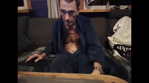 Snapshot of bigswe1 chatting on 01.19.25 bigswe1 online show from 01.19.25