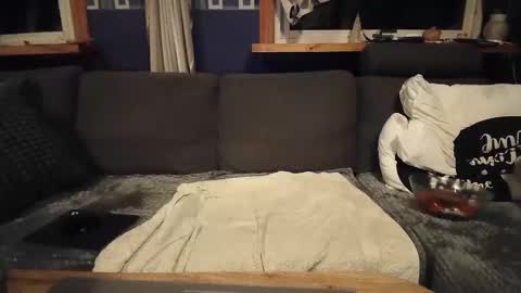 Snapshot of bigswe1 chatting on 01.28.25 bigswe1 online show from 01.28.25