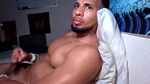 bigswoletroll online show from 03.25.26