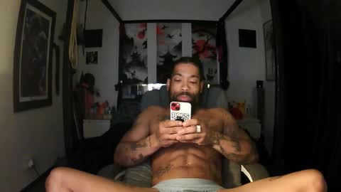 Snapshot of bigtawkz chatting on 10.20.25 bigtawkz online show from 10.20.25