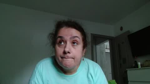 Snapshot of bigtitsclaude chatting on 10.07.25 BigTitsClaude online show from 10.07.25