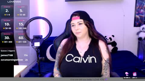 Nichole lights online show from 01.08.25