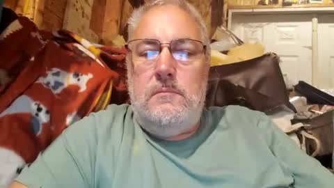 Biguy52 online show from 10.05.25