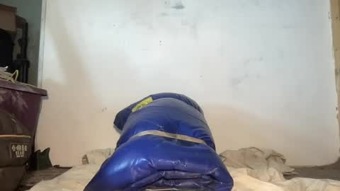 Snapshot of biguywithtoys chatting on 06.19.26 biguywithtoys online show from 06.19.26