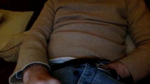 Snapshot of bigvic25cm chatting on 01.18.25 bigvic25cm online show from 01.18.25