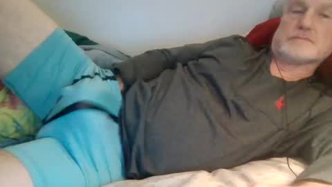 Snapshot of bigwebone chatting on 12.14.24 Bigwebone online show from 12.14.24