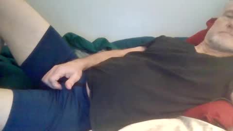 Snapshot of bigwebone chatting on 12.25.24 Bigwebone online show from 12.25.24