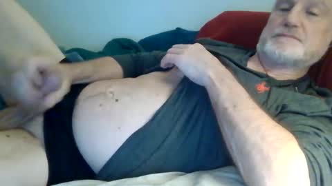 Snapshot of bigwebone chatting on 02.05.25 Bigwebone online show from 02.05.25