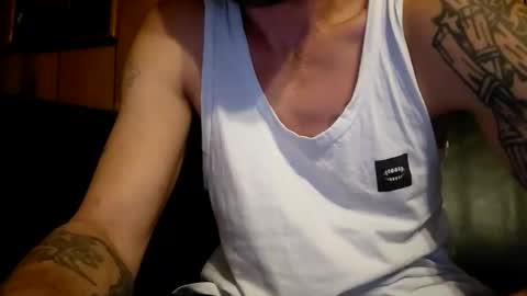 Snapshot of bigwytecock1979 chatting on 10.05.25 bigwytecock1979 online show from 10.05.25