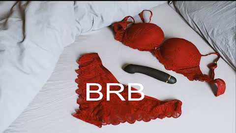 Snapshot of bigyyaso chatting on 08.09.26 Horny Couple online show from 08.09.26