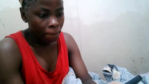 Snapshot of bilia_ebony chatting on 06.17.26 Bilia online show from 06.17.26