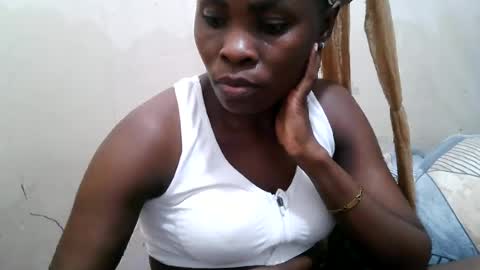Snapshot of bilia_ebony chatting on 06.23.26 Bilia online show from 06.23.26