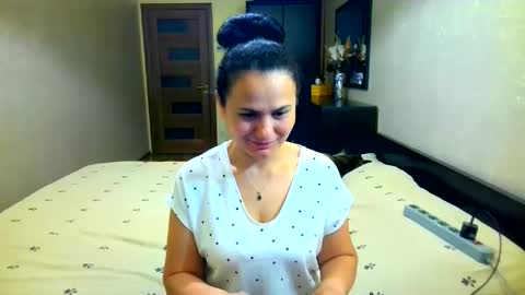 Snapshot of bililay chatting on 05.20.26 DOM NIKA online show from 05.20.26