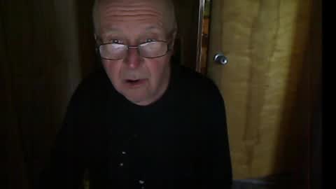 Snapshot of bill_25061 chatting on 04.25.26 bill_25061 online show from 04.25.26