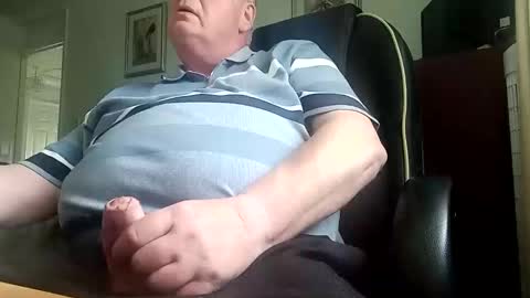 Snapshot of billlllllyb chatting on 05.20.26 billlllllyb online show from 05.20.26