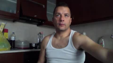Snapshot of billos26 chatting on 04.24.26 billys greece online show from 04.24.26