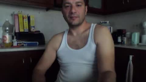 Snapshot of billos26 chatting on 05.07.26 billys greece online show from 05.07.26