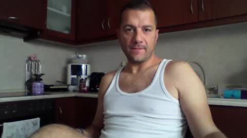 Snapshot of billos26 chatting on 05.21.26 billys greece online show from 05.21.26