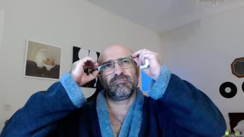 Snapshot of bilmapiedradura chatting on 10.21.25 Bill online show from 10.21.25