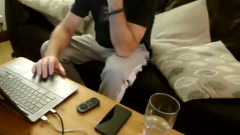 bindmedown online show from 10.09.25