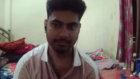 Snapshot of birbikrom104 chatting on 04.18.26 birbikrom104 online show from 04.18.26