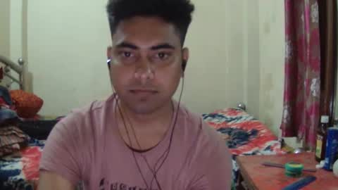 Snapshot of birbikrom104 chatting on 04.26.26 birbikrom104 online show from 04.26.26
