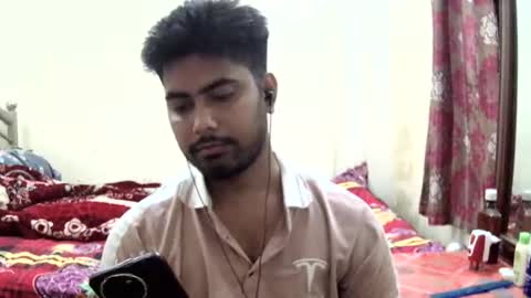 Snapshot of birbikrom104 chatting on 05.15.26 birbikrom104 online show from 05.15.26