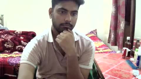 Snapshot of birbikrom104 chatting on 05.15.26 birbikrom104 online show from 05.15.26