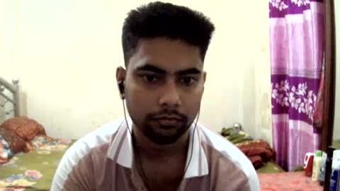 Snapshot of birbikrom104 chatting on 06.18.26 birbikrom104 online show from 06.18.26