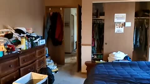 Snapshot of biroserg22 chatting on 02.09.25 Huh online show from 02.09.25