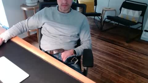 Snapshot of bisexy_man chatting on 03.04.26 bisexy_man online show from 03.04.26