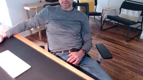 Snapshot of bisexy_man chatting on 03.11.26 bisexy_man online show from 03.11.26