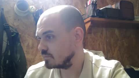 Snapshot of bixbax007 chatting on 04.10.26 George Maria online show from 04.10.26