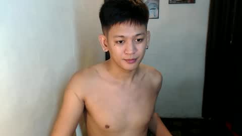 Snapshot of bj_alex31 chatting on 02.06.25 alex online show from 02.06.25