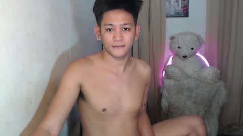 Snapshot of bj_alex31 chatting on 11.13.25 alex online show from 11.13.25